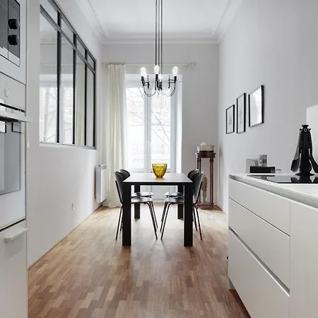 Always Easy I Catedral Apartment